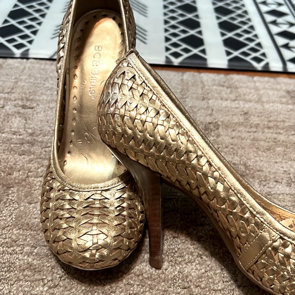 Fun gold 3 in heels